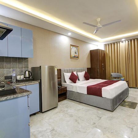 Limewood Stay - Millennium Huda City Center Gurgaon Dış mekan fotoğraf