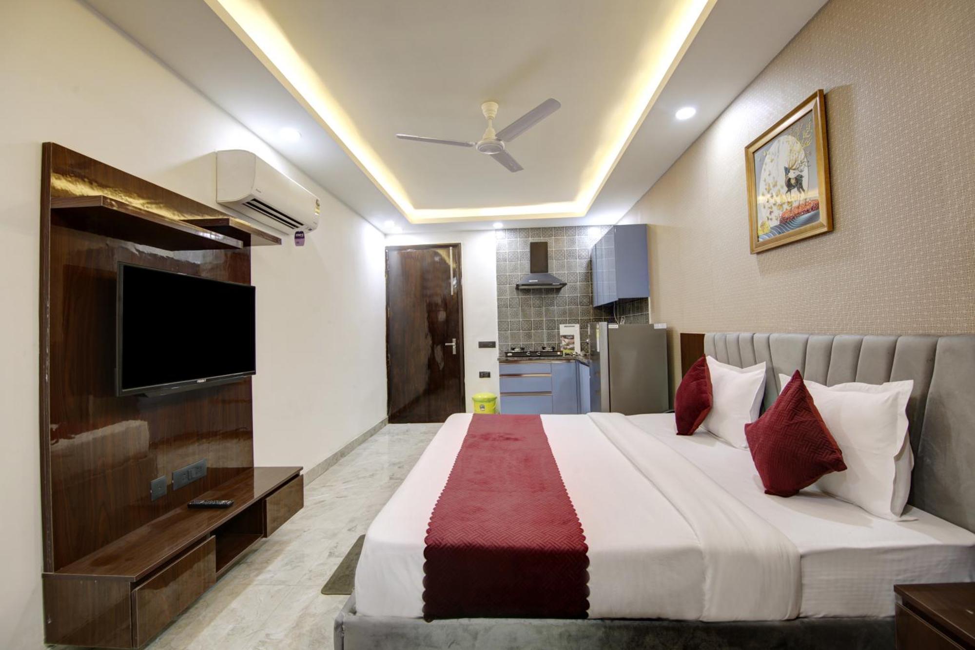 Limewood Stay - Millennium Huda City Center Gurgaon Dış mekan fotoğraf