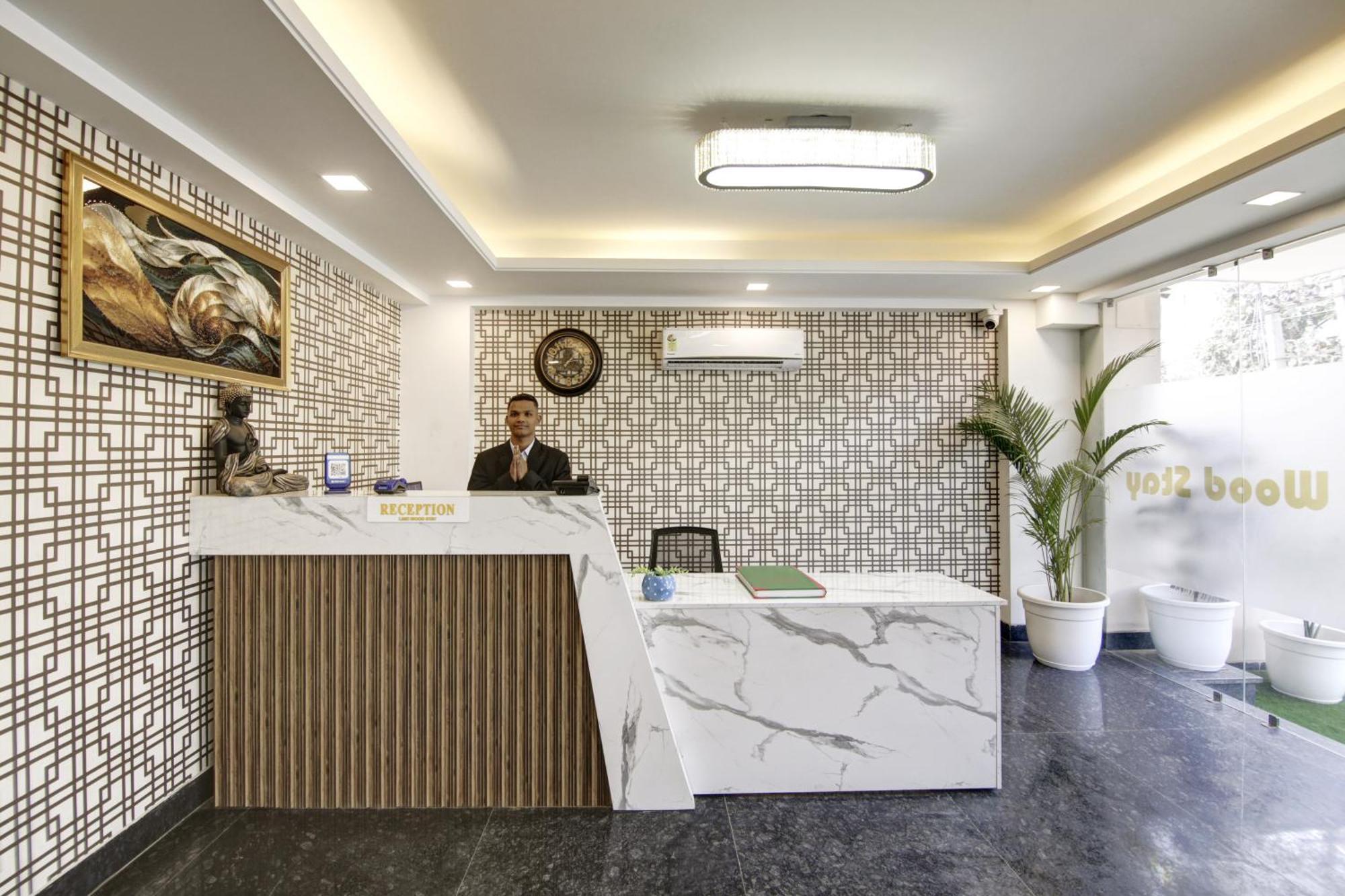 Limewood Stay - Millennium Huda City Center Gurgaon Dış mekan fotoğraf