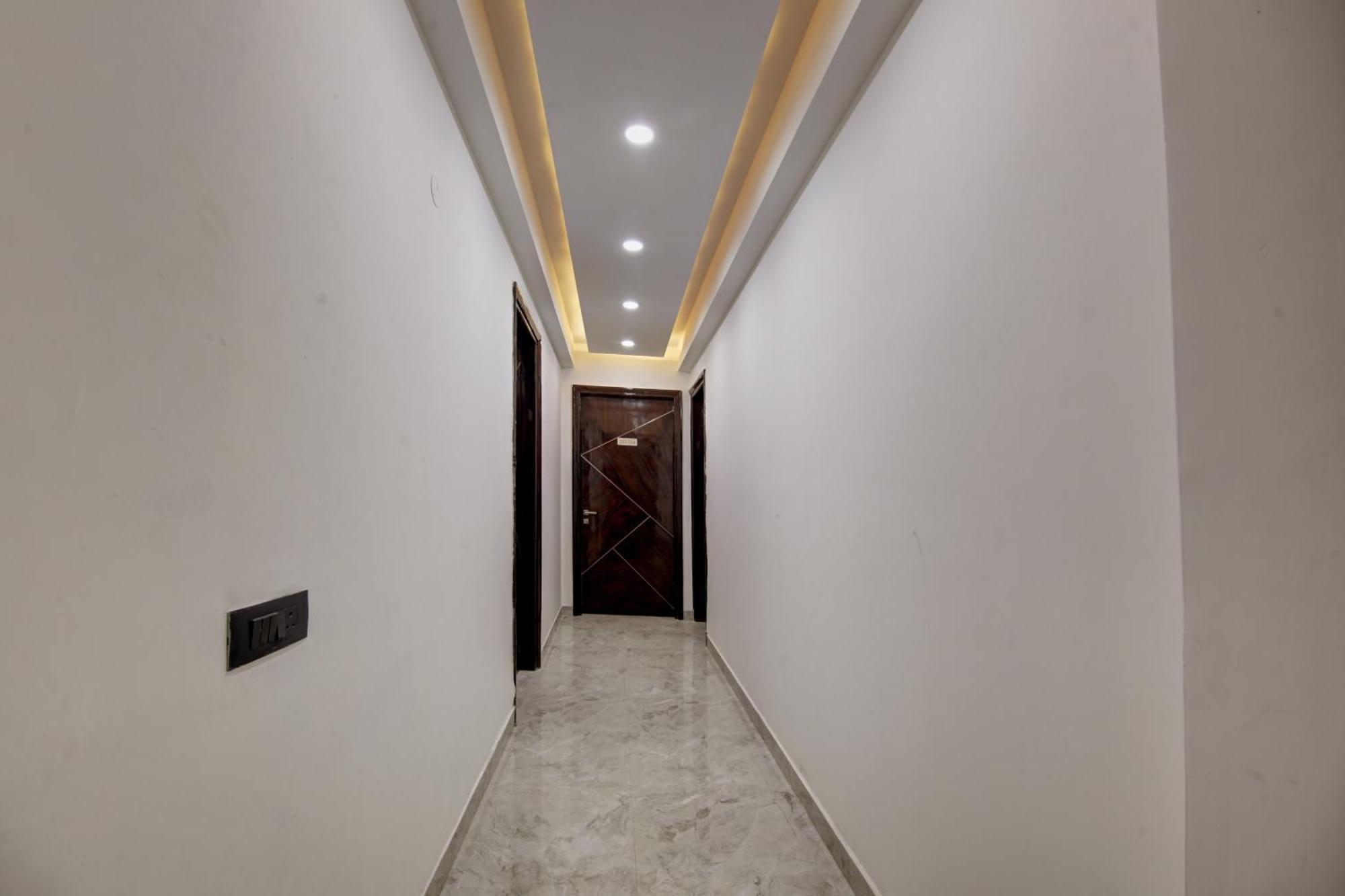Limewood Stay - Millennium Huda City Center Gurgaon Dış mekan fotoğraf