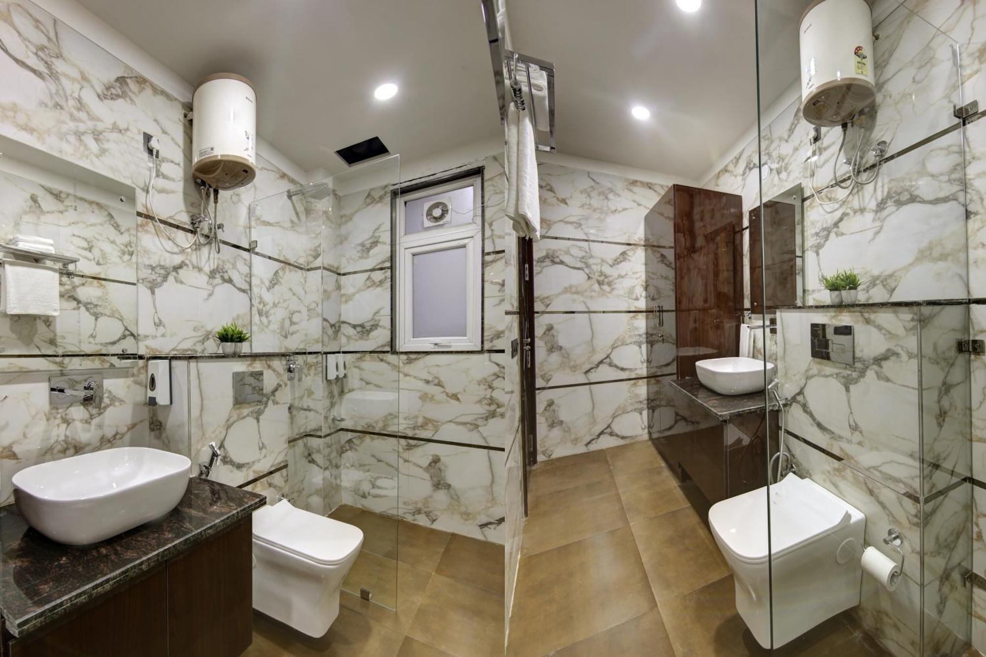 Limewood Stay - Millennium Huda City Center Gurgaon Dış mekan fotoğraf